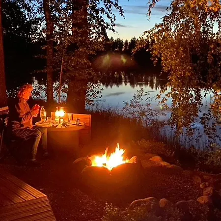 Nyaraló Haus Am Kuhajaervi Savonlinna